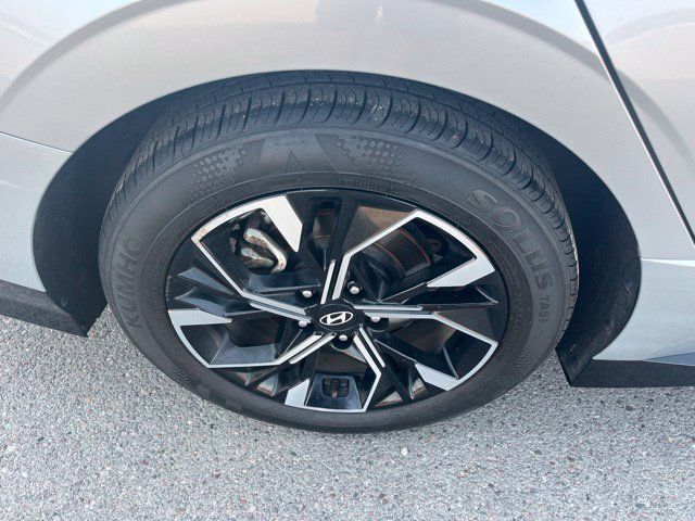 Used 2024 Hyundai Sonata SEL FWD image 18