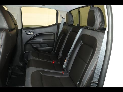 Used 2021 GMC Canyon AT4 image 31