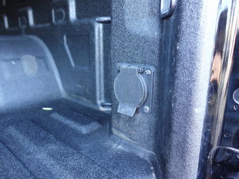 Used 2023 GMC Sierra 1500 Denali w/ Denali Reserve Package image 27