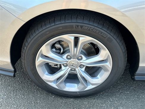 New 2025 Honda Accord LX image 8
