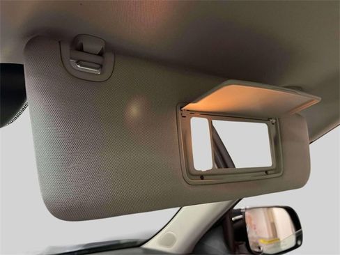 Used 2025 Acura RDX SH-AWD w/ Advance Package image 31