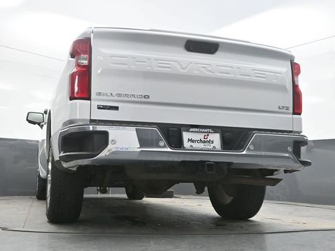 Used 2023 Chevrolet Silverado 1500 LTZ AWD/4WD image 29