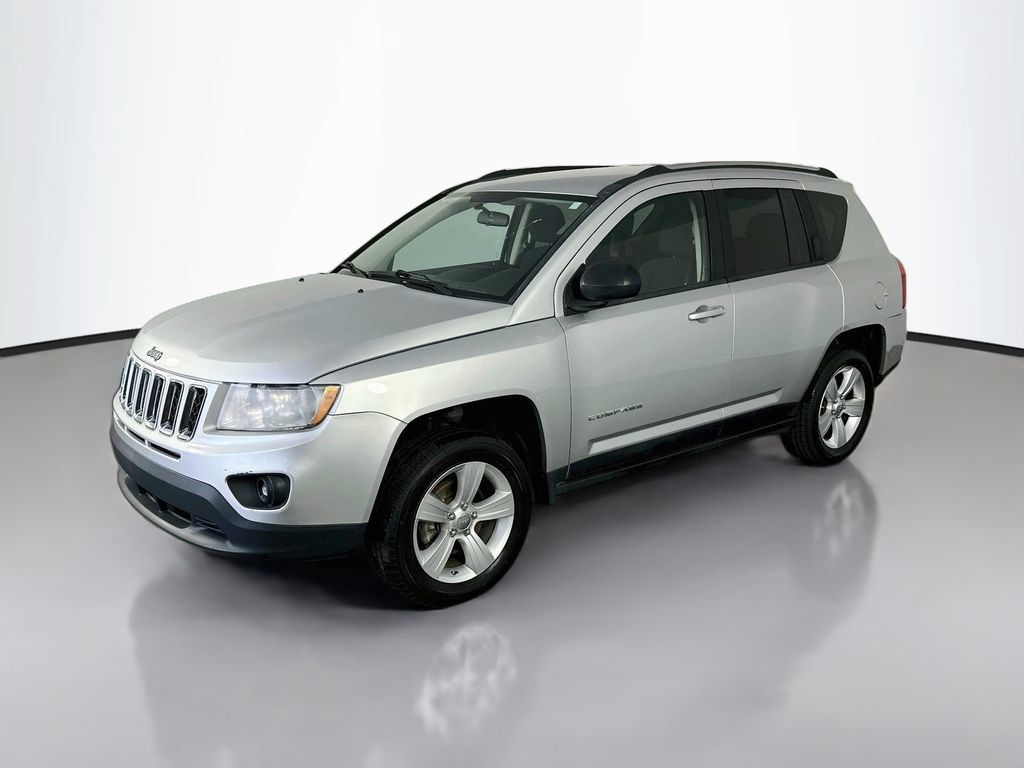 Used 2012 Jeep Compass Sport FWD image 3