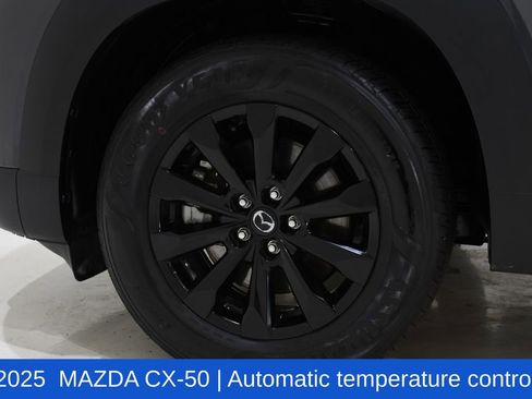 Used 2025 MAZDA CX-50 AWD 2.5 S w/ Premium Package image 6