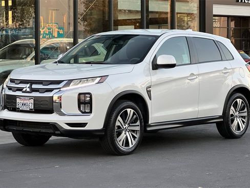 Used 2020 Mitsubishi Outlander Sport ES image 10