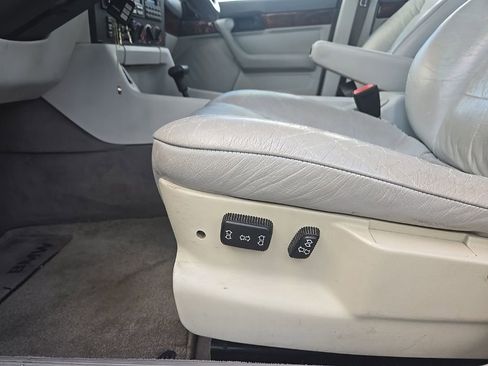 Used 1995 BMW 525i Sedan image 17