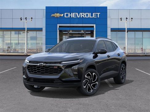 New 2026 Chevrolet Trax RS w/ Driver Confidence Package image 6