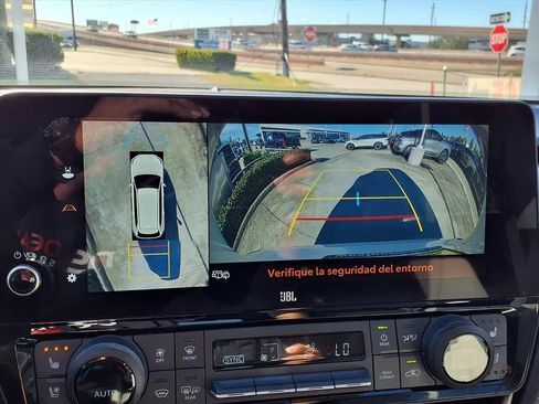 Used 2024 Toyota Grand Highlander Limited image 10