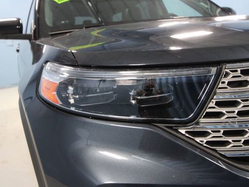 Used 2022 Ford Explorer Limited w/ Equipment Group 301A image 37