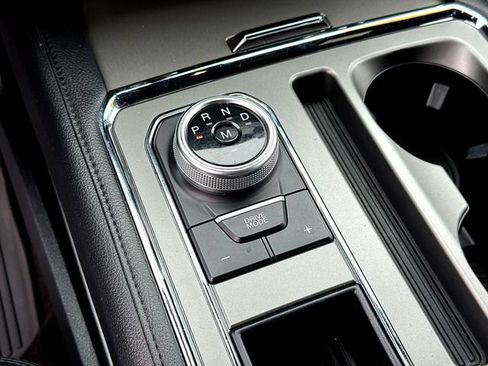 Certified 2021 Ford Expedition XLT RWD image 18