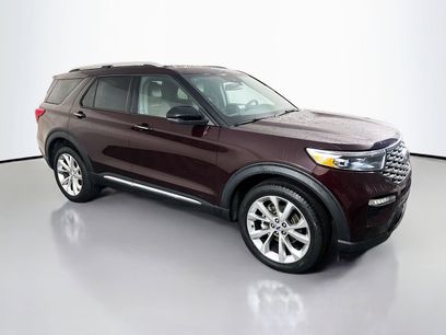 Used 2023 Ford Explorer Platinum w/ Technology Package