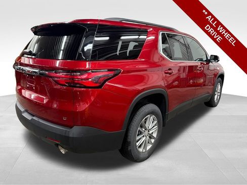 Used 2023 Chevrolet Traverse LT w/ Rear Camera Mirror Package AWD/4WD image 7