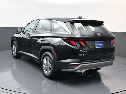 Used 2026 Hyundai Tucson SE FWD image 6