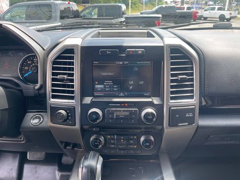 Used 2015 Ford F150 Platinum w/ Equipment Group 701A Luxury AWD/4WD image 39