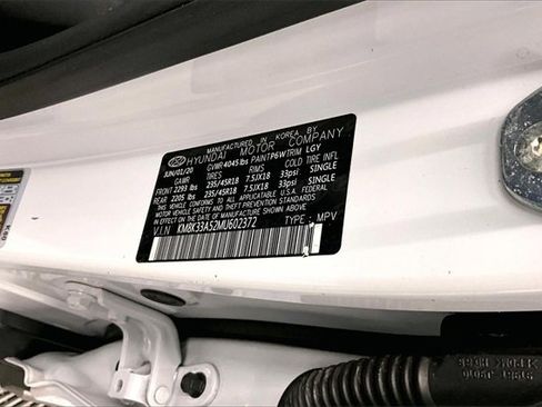 Used 2021 Hyundai Kona Limited image 35