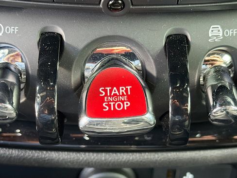 Used 2022 MINI Cooper Clubman John Cooper Works image 35