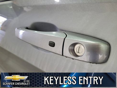 Used 2020 Jeep Grand Cherokee Altitude image 34