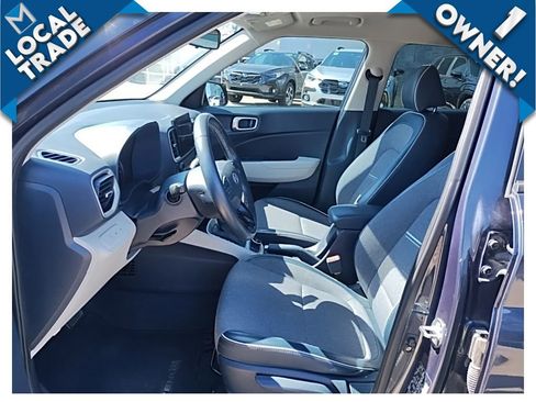 Used 2021 Hyundai Venue Denim image 19
