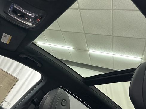 New 2026 Mercedes-Benz GLE 63 AMG S image 21