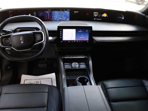 Used 2024 Lincoln Nautilus Premier w/ Equipment Group 102A AWD/4WD image 30