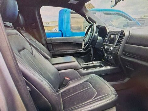 Used 2020 Ford Expedition Limited w/ Equipment Group 301A RWD image 12