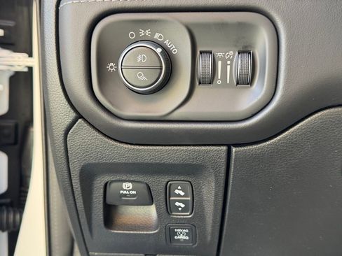 New 2026 RAM 1500 Limited image 24