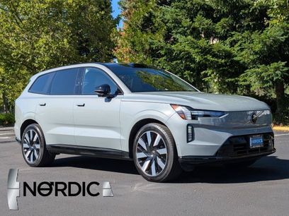 Used 2025 Volvo EX90 Ultra