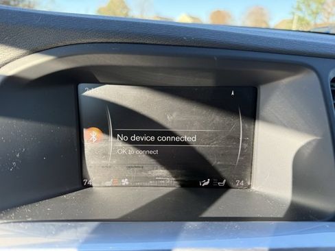 Used 2017 Volvo S60 T5 Dynamic image 32