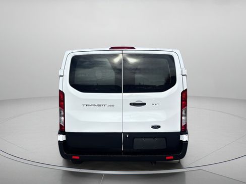Used 2022 Ford Transit 350 XLT image 4