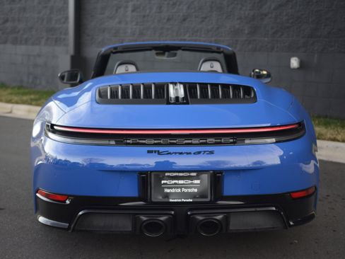 Certified 2025 Porsche 911 Carrera 4 GTS image 40