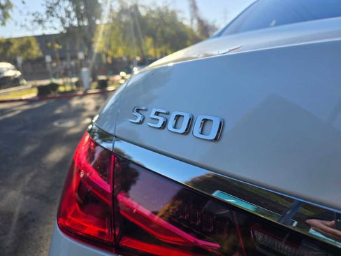 Certified 2022 Mercedes-Benz S 500 4MATIC image 16