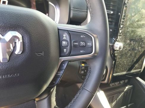 Used 2025 RAM 1500 Laramie w/ Night Edition AWD/4WD image 27