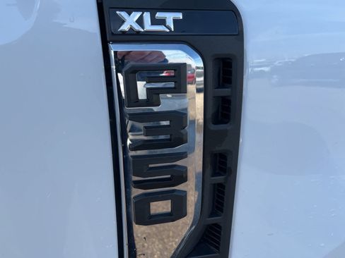Used 2024 Ford F350 XLT image 19