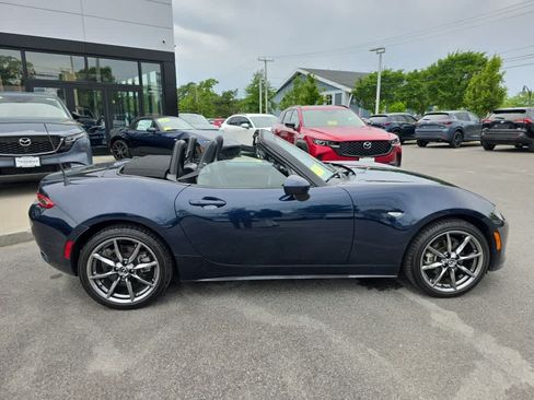 Used 2021 MAZDA MX-5 Miata Grand Touring RWD image 11