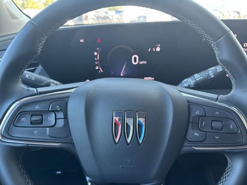 Used 2025 Buick Encore GX Preferred image 28