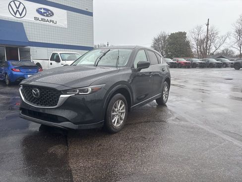 Used 2025 MAZDA CX-5 AWD 2.5 S w/ Preferred Package image 2
