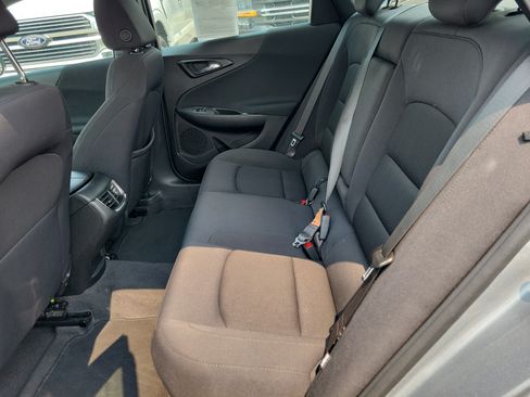 Used 2023 Chevrolet Malibu LT FWD image 11