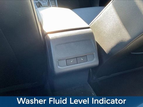 Used 2019 Volkswagen Jetta SEL w/ Cold Weather Package image 12