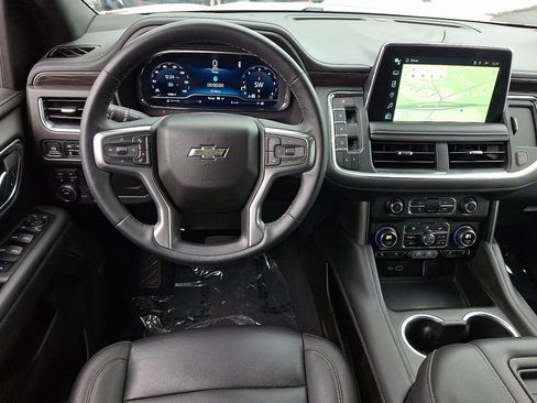 Used 2024 Chevrolet Tahoe Z71 w/ Luxury Package image 13