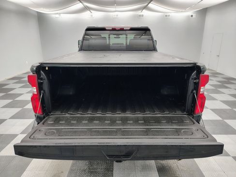 Used 2022 Chevrolet Silverado 3500 High Country w/ Technology Package image 20