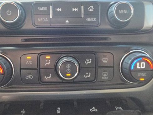 Used 2015 Chevrolet Silverado 1500 LTZ w/ Texas Edition, 1LZ Trim image 34