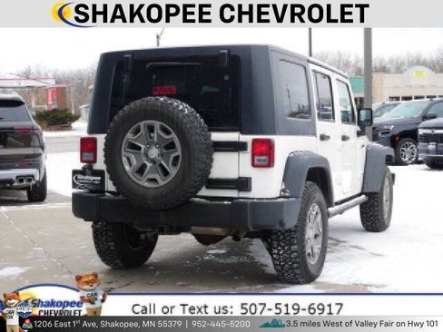 Used 2010 Jeep Wrangler Unlimited Rubicon image 4