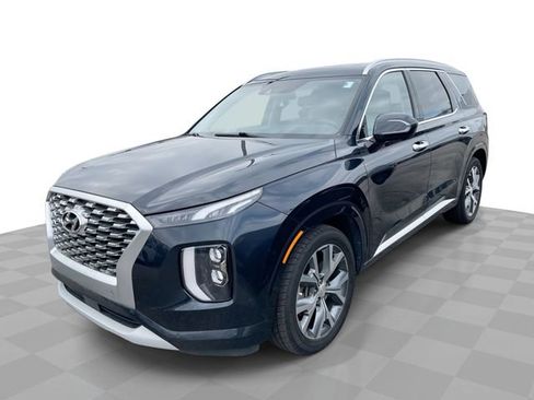 Used 2021 Hyundai Palisade Limited image 1
