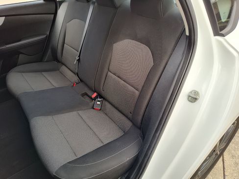 Used 2023 Kia Forte LXS image 23