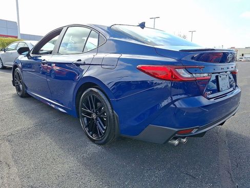 New 2026 Toyota Camry SE w/ Convenience Package FWD image 5