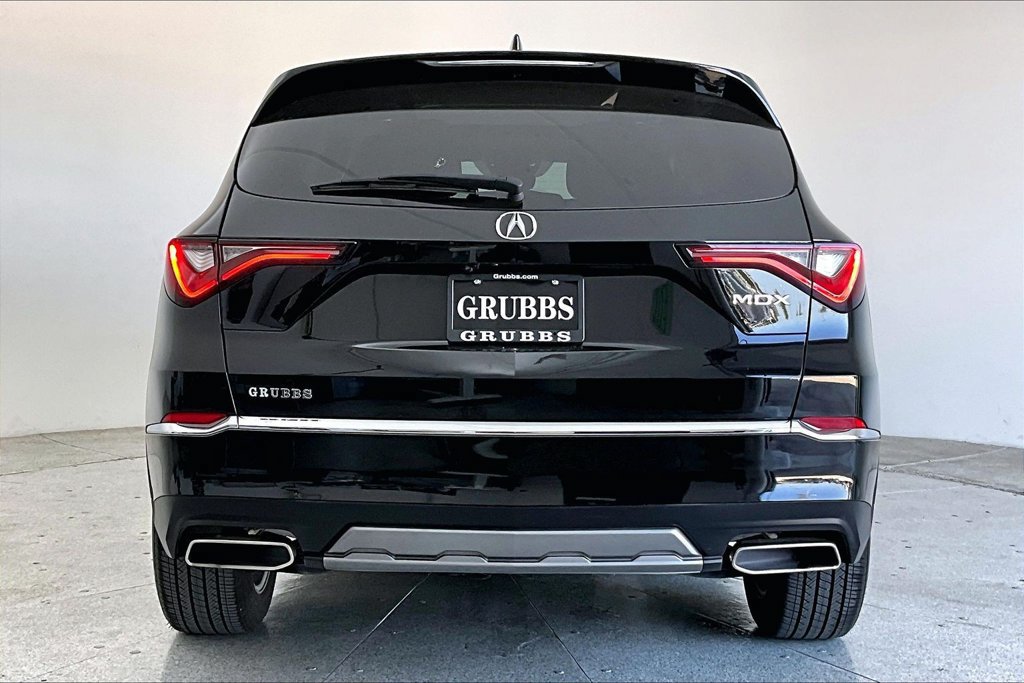 Used 2025 Acura MDX FWD image 4