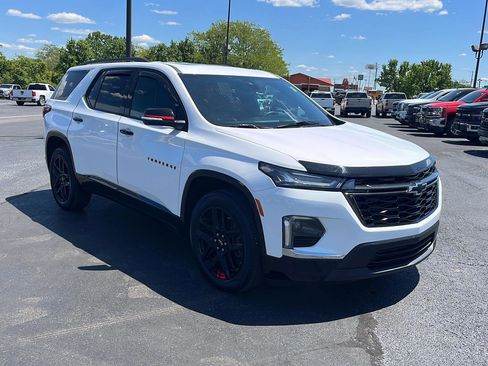 Used 2023 Chevrolet Traverse Premier w/ Redline Edition AWD/4WD image 7