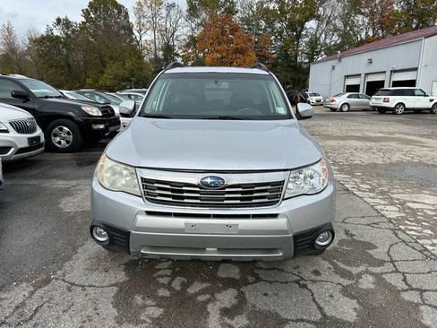 Used 2009 Subaru Forester 2.5X Limited AWD/4WD image 8