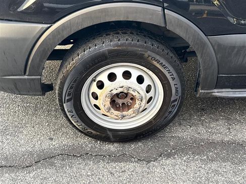 Used 2022 Ford Transit 350 148 High Roof DRW AWD image 41