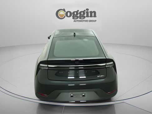 New 2026 Toyota Prius Plug-In Hybrid image 14